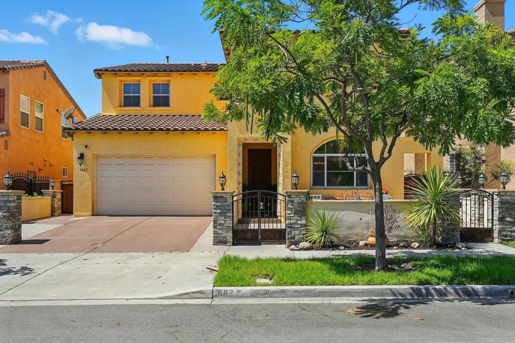 Photo of Listing #PTP2506893