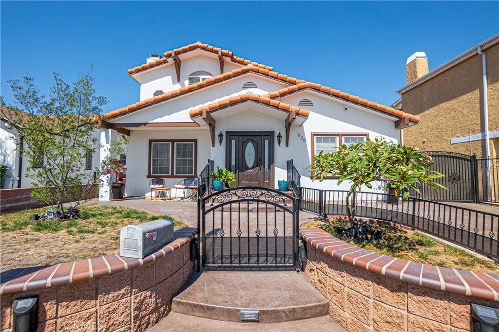 Photo of Listing #SB25208166