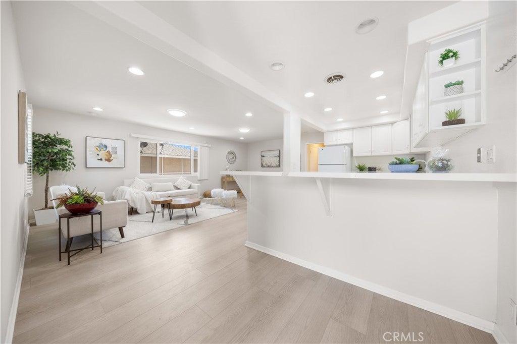 Photo of Listing #OC25204637