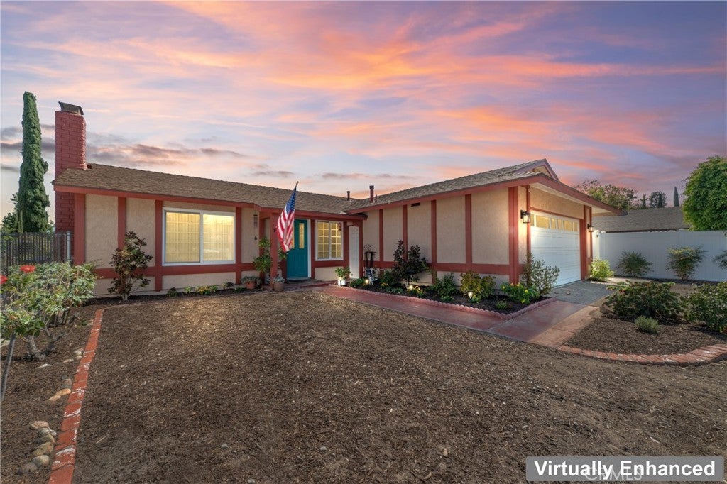 Photo of Listing #SR25201433