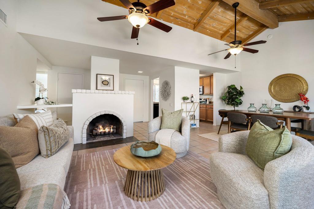 2488 Miramonte Circle # C, Palm Springs