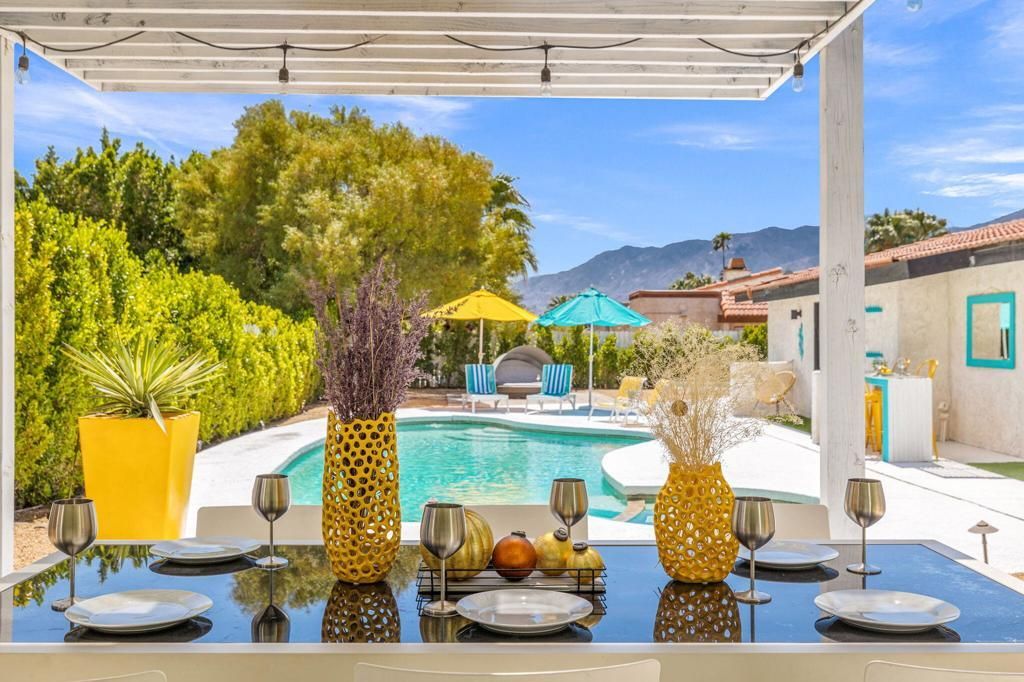 1862 Nogales Way, Palm Springs