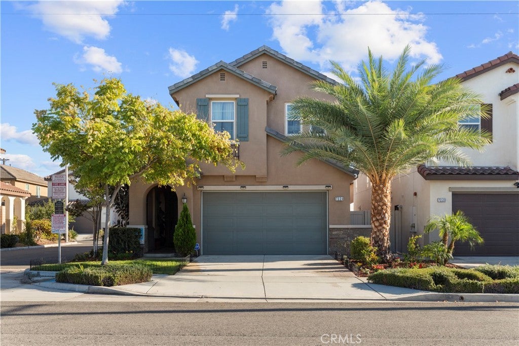 Photo of Listing #IV25202066