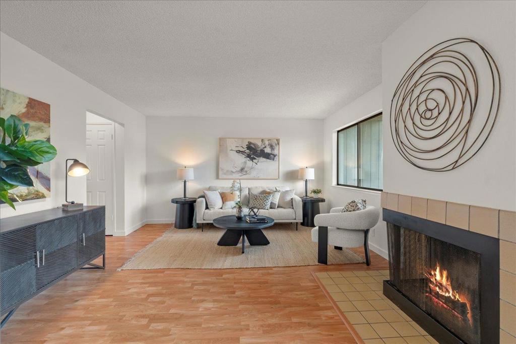 Photo of Listing #ML82021015