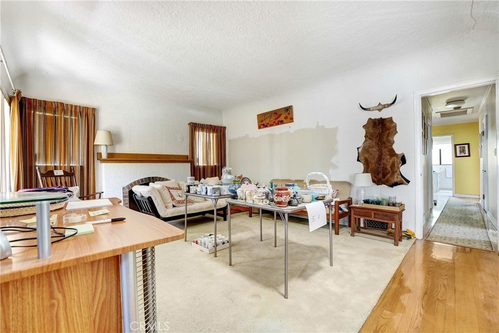 Photo of Listing #SR25195195