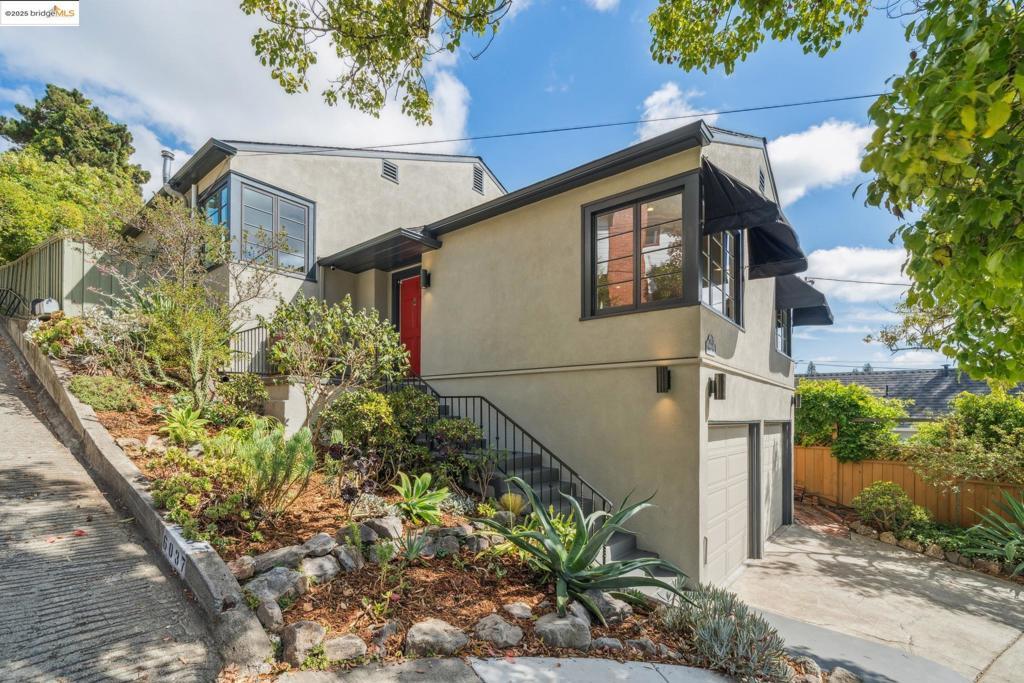 Photo of Listing #41111057