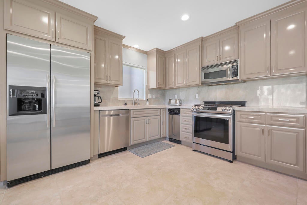 Photo of Listing #219135151DA