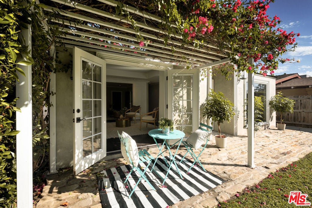 Photo of Listing #25585949