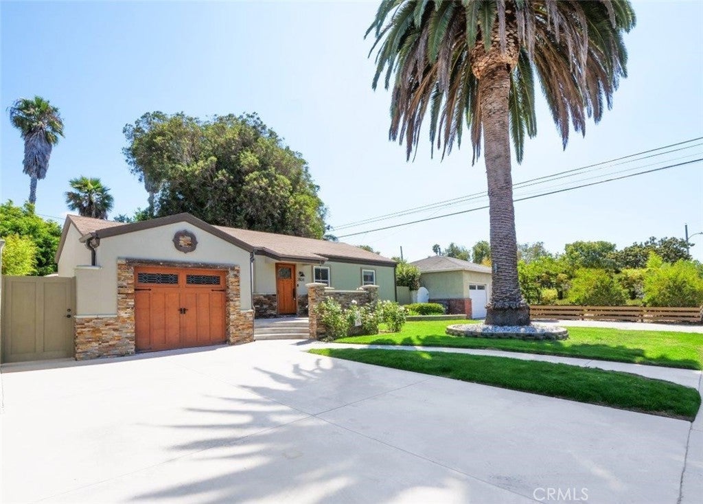 Photo of Listing #SB25169097