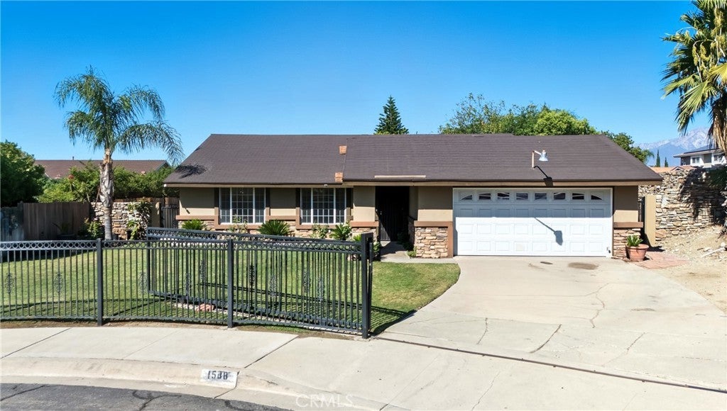 Photo of Listing #PW25214236