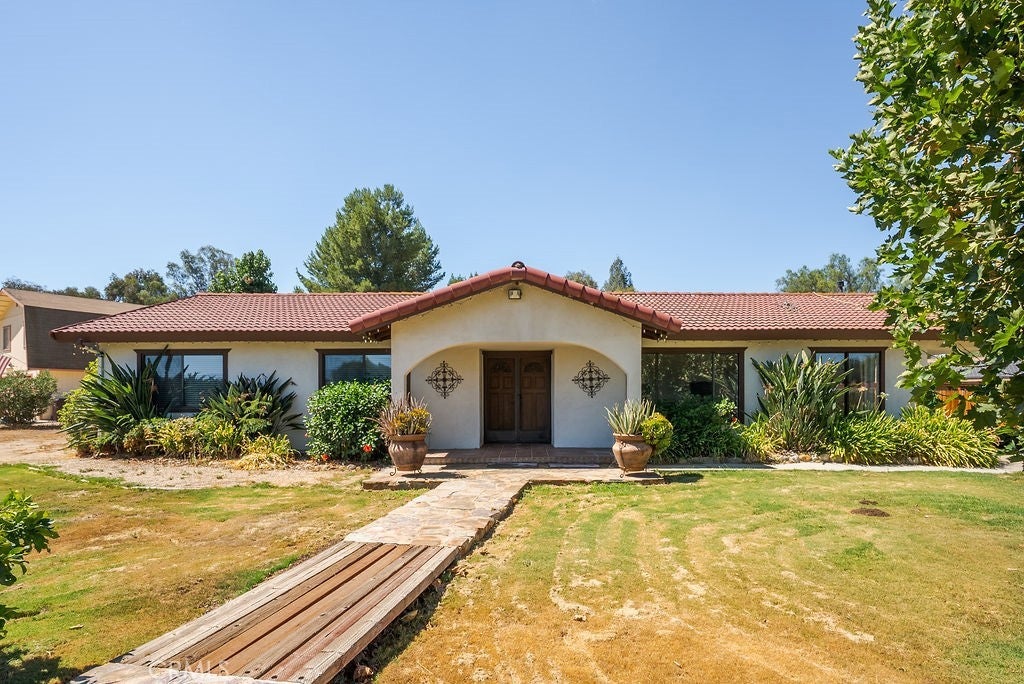 Photo of Listing #CV25210569