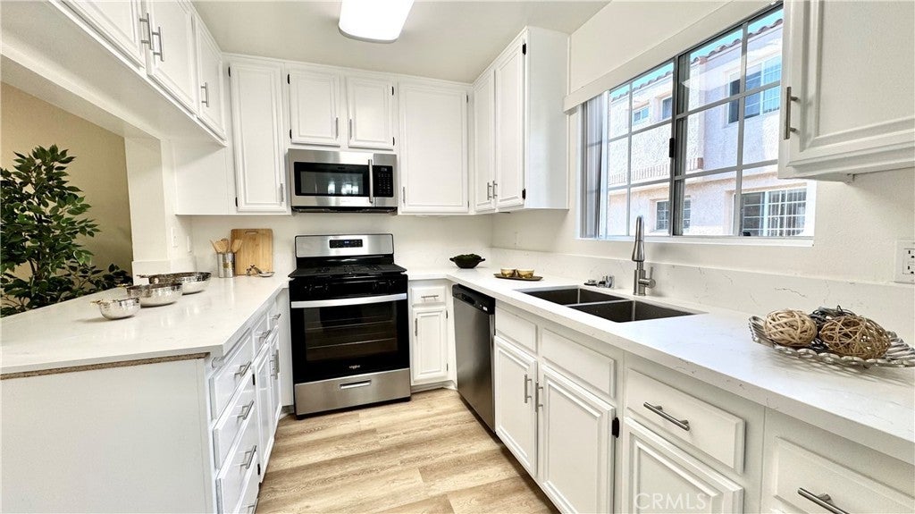 Photo of Listing #SB25208267