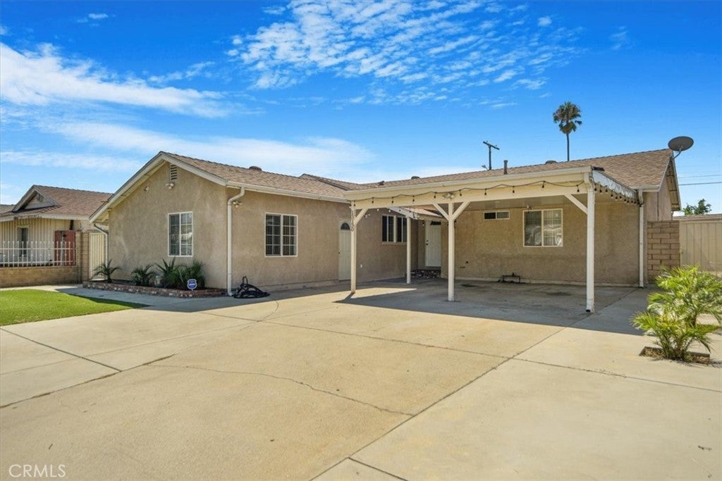 Photo of Listing #SR25215198