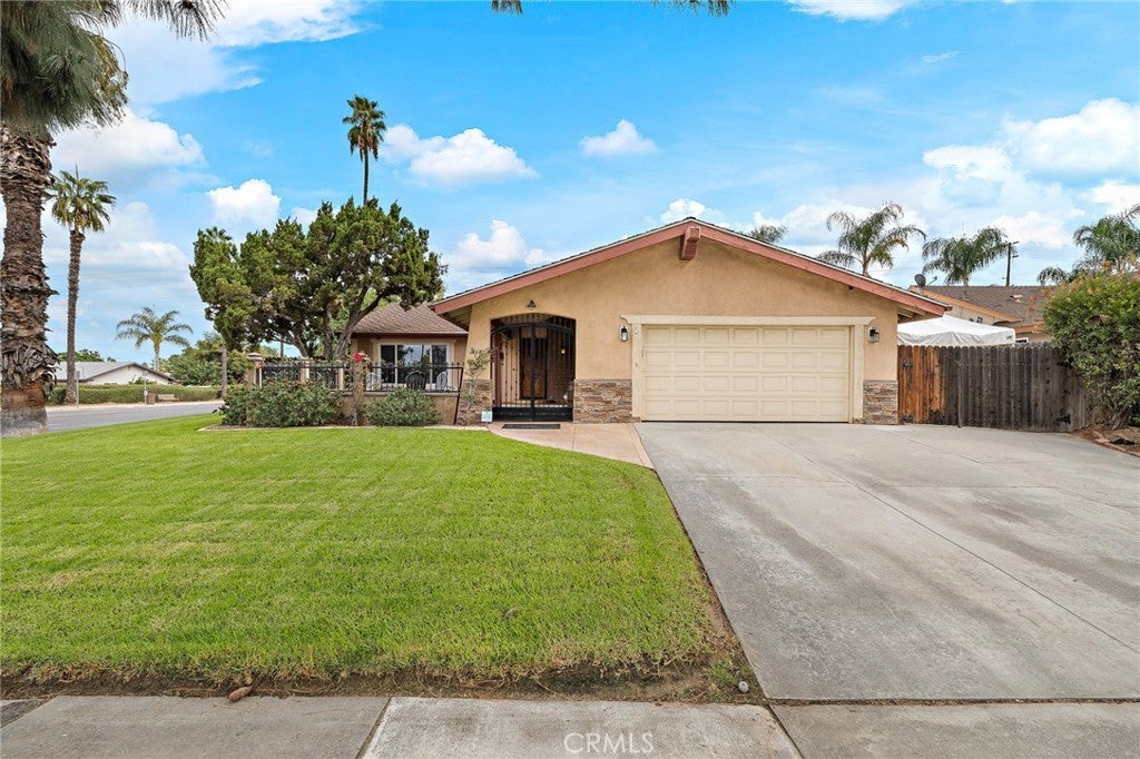 Photo of Listing #SW25215243