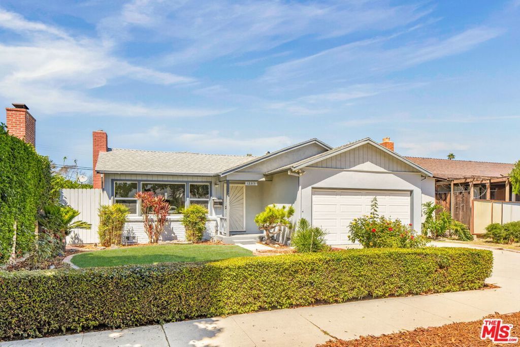 Photo of Listing #25583553