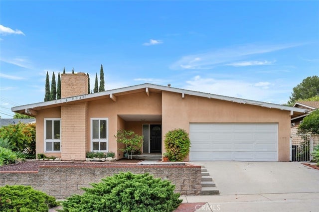 1990 Avenida Feliciano, Rancho Palos Verdes.