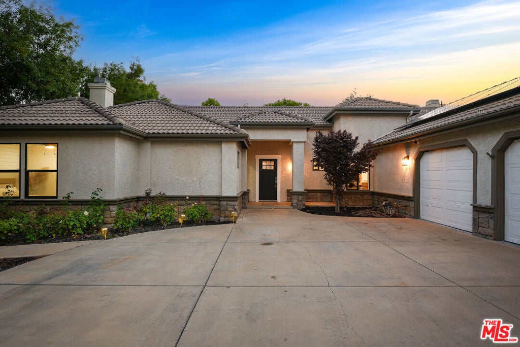 Photo of Listing #25591065