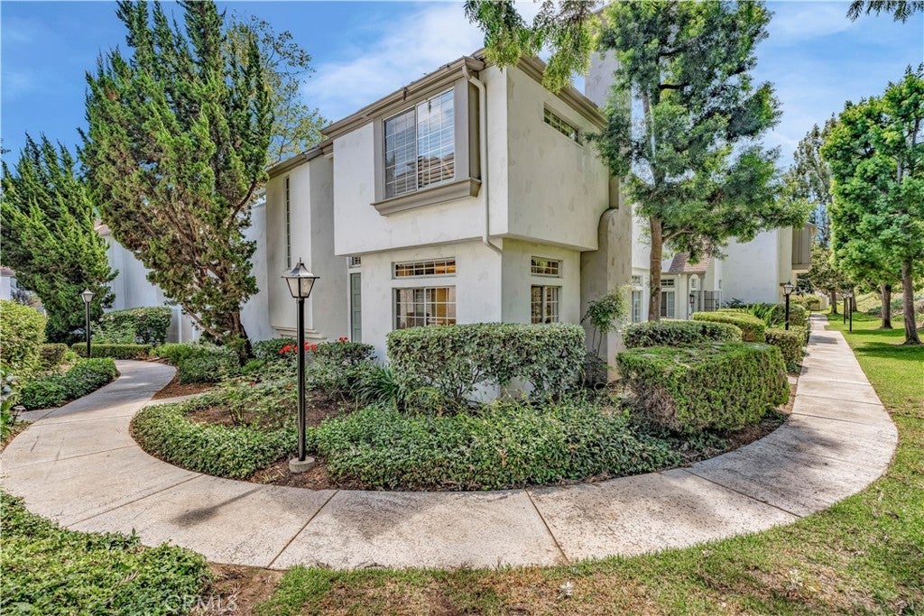 Photo of Listing #PW25214685