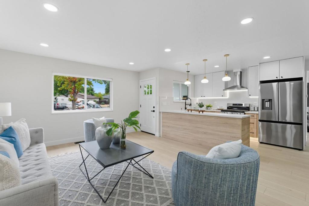 Photo of Listing #ML82021258