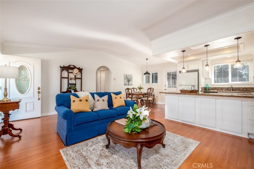 Photo of Listing #OC25215409