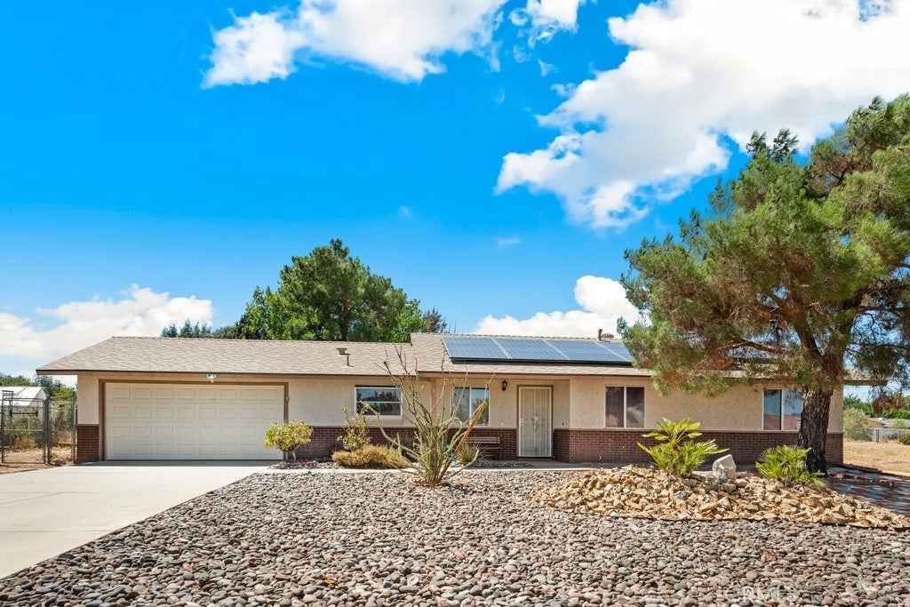 Photo of Listing #IV25213314