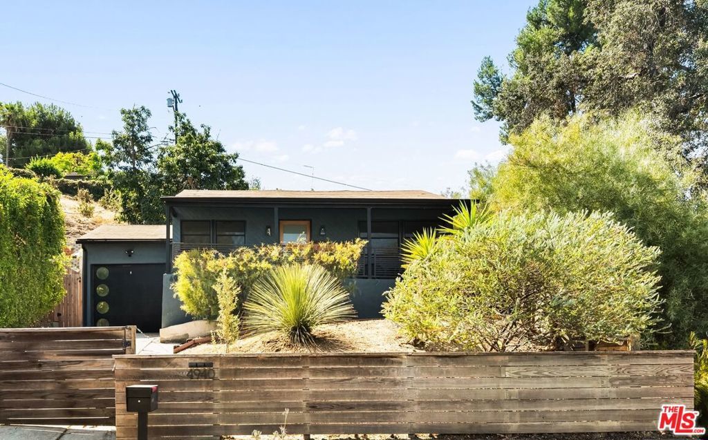 Photo of Listing #25591347