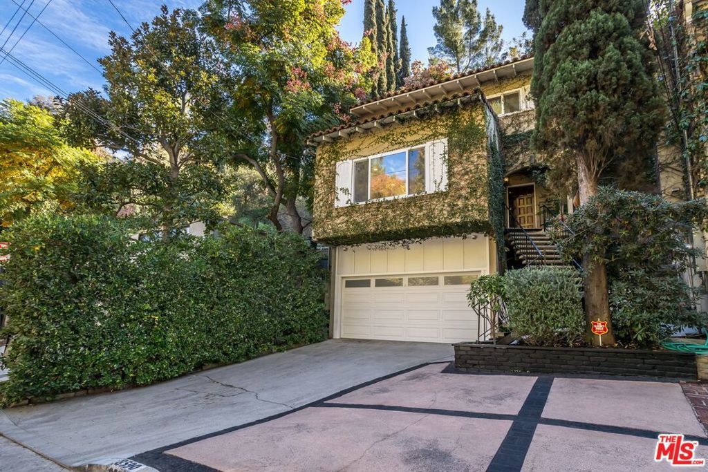 Photo of Listing #25591361