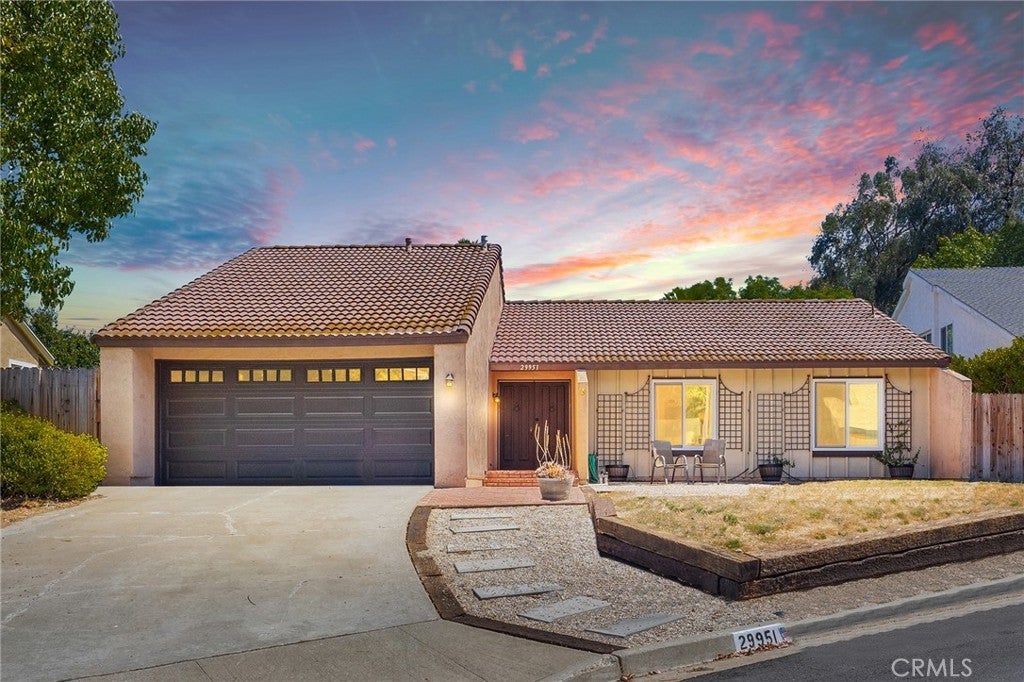 Photo of Listing #SW25215359