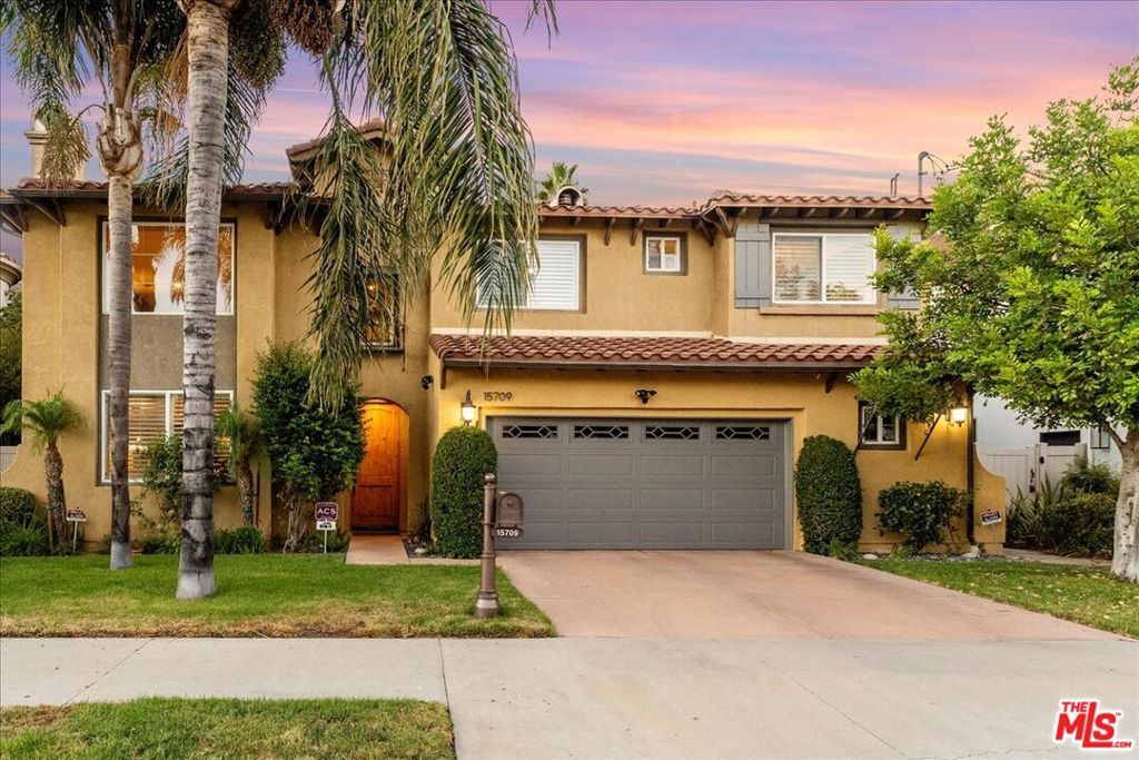 Photo of Listing #25590203