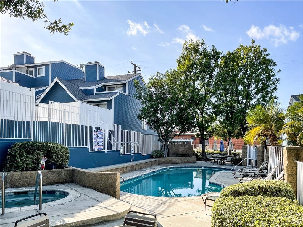 Photo of Listing #OC25215604