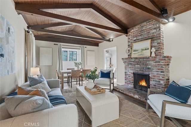 315 Marine Place, Manhattan Beach.