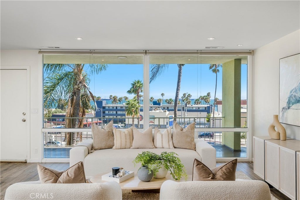 Photo of Listing #NP25215052