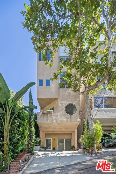 Photo of Listing #25587715