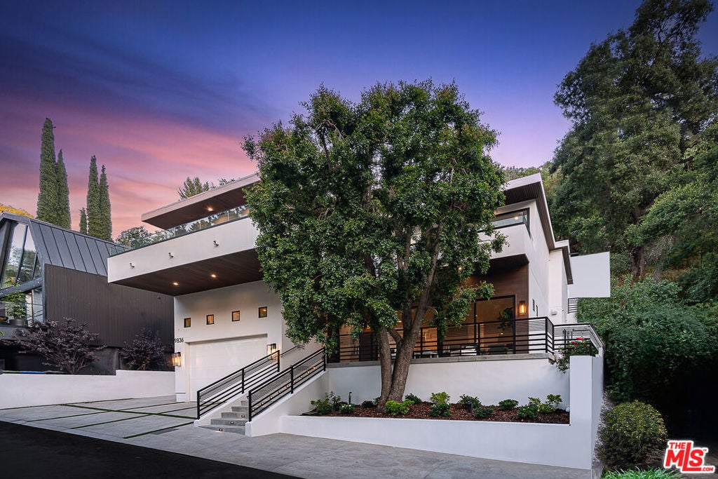 Photo of Listing #25589651