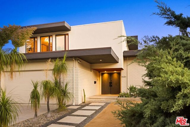 5284 Los Diegos Way, Los Angeles