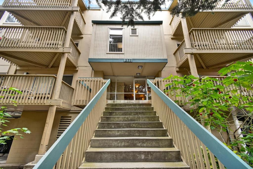 Photo of Listing #ML82021397