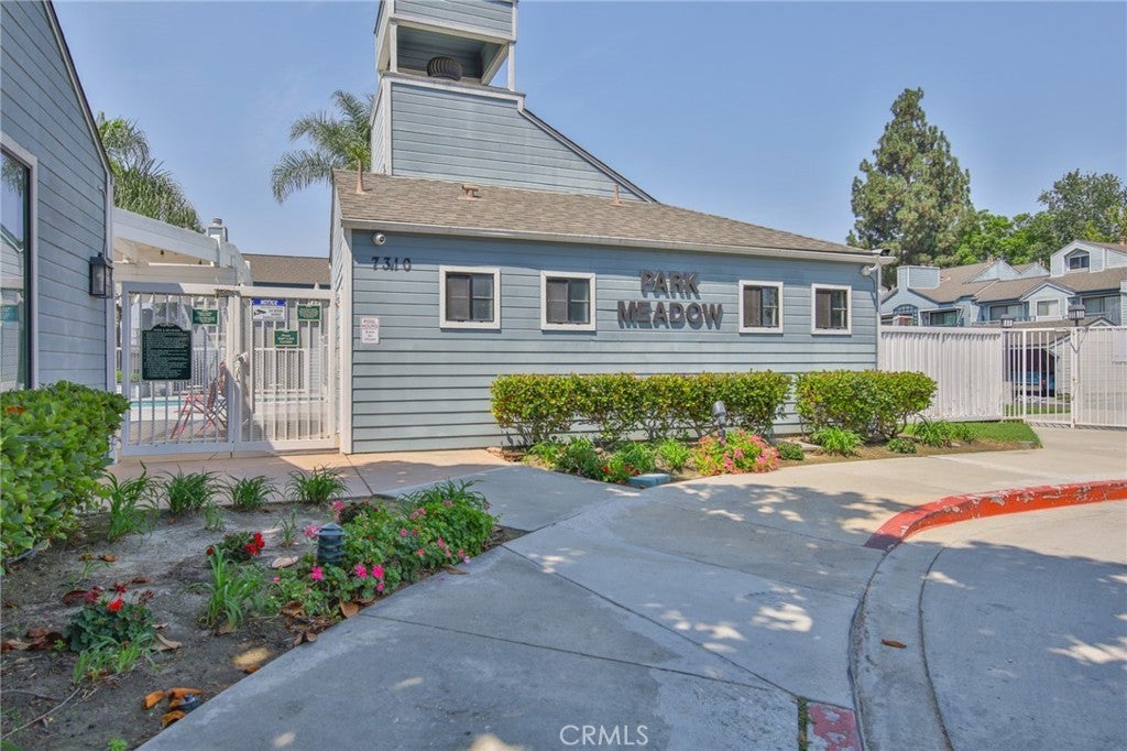 Photo of Listing #DW25216240