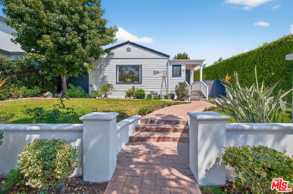 Photo of Listing #25591537