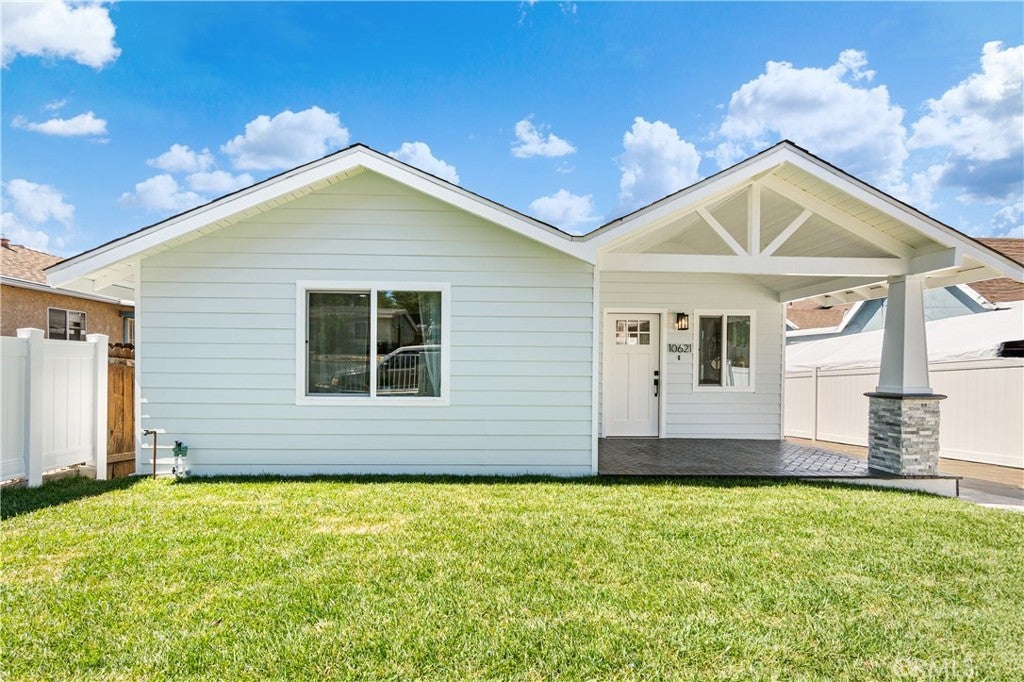 Photo of Listing #DW25216231