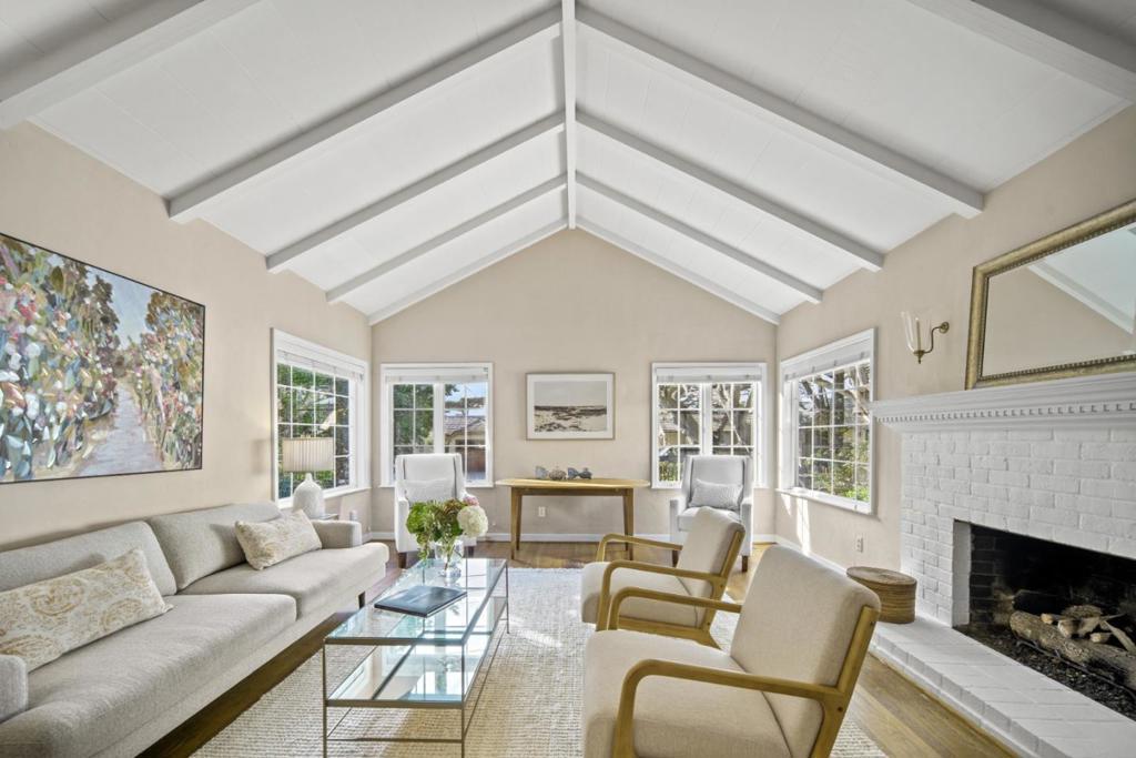 Photo of Listing #ML82021422