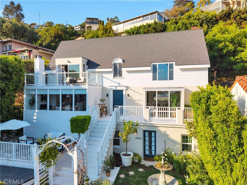 Photo of Listing #SB25193623