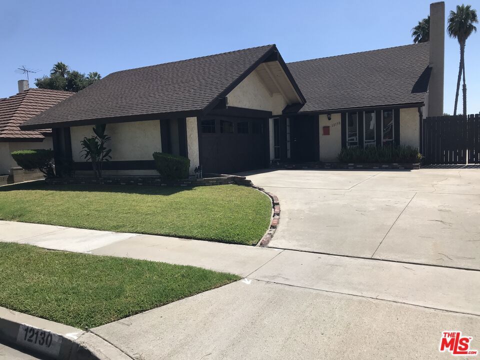 Photo of Listing #25584261