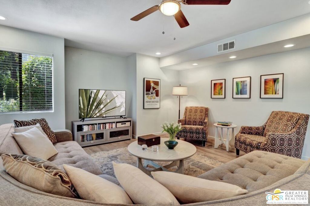 385 E Via Escuela # 415, Palm Springs