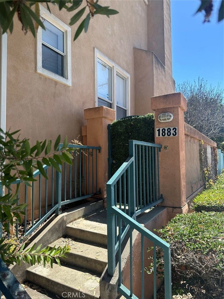 Photo of Listing #DW25216452