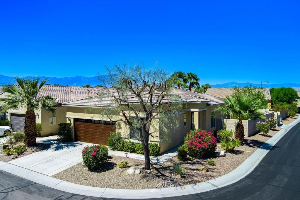 39007 Camino Orquesta, Indio