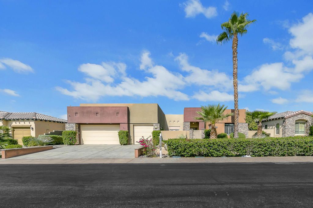 48749 Renewal Street, Indio