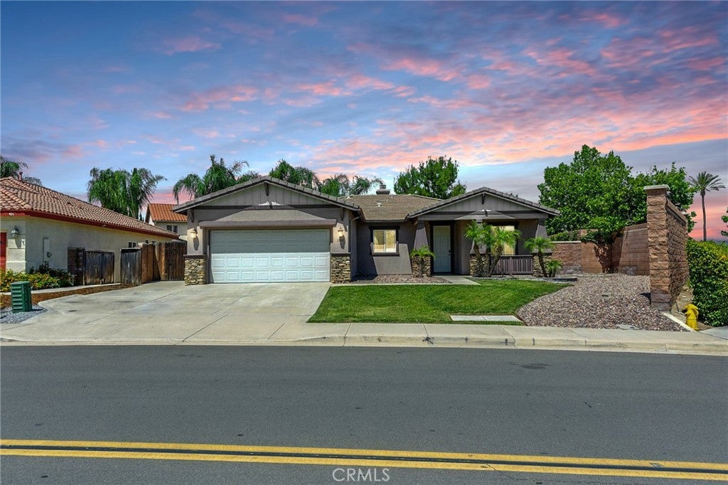 Photo of Listing #SW25214115