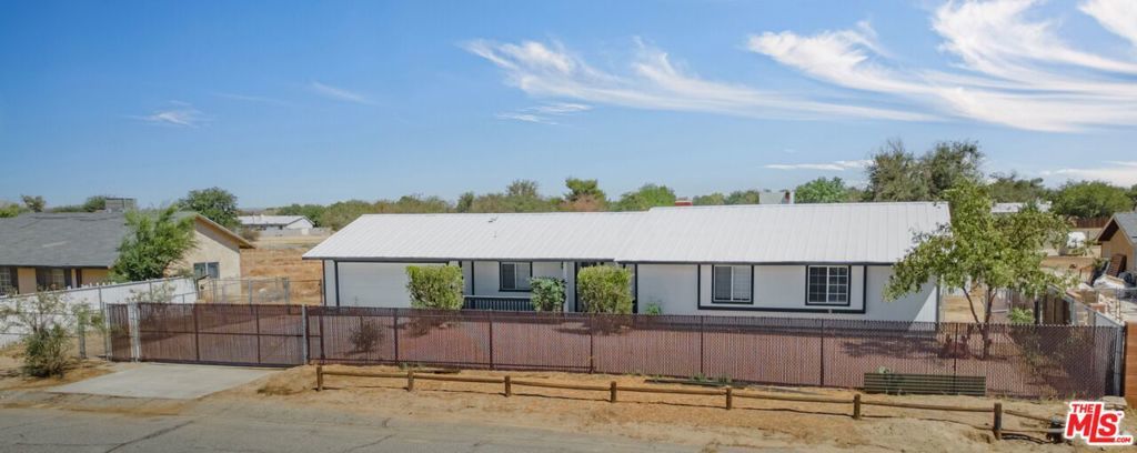 Photo of Listing #25591683