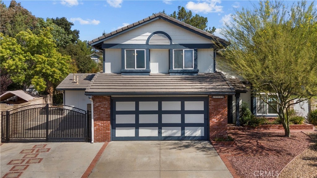 Photo of Listing #SR25216708