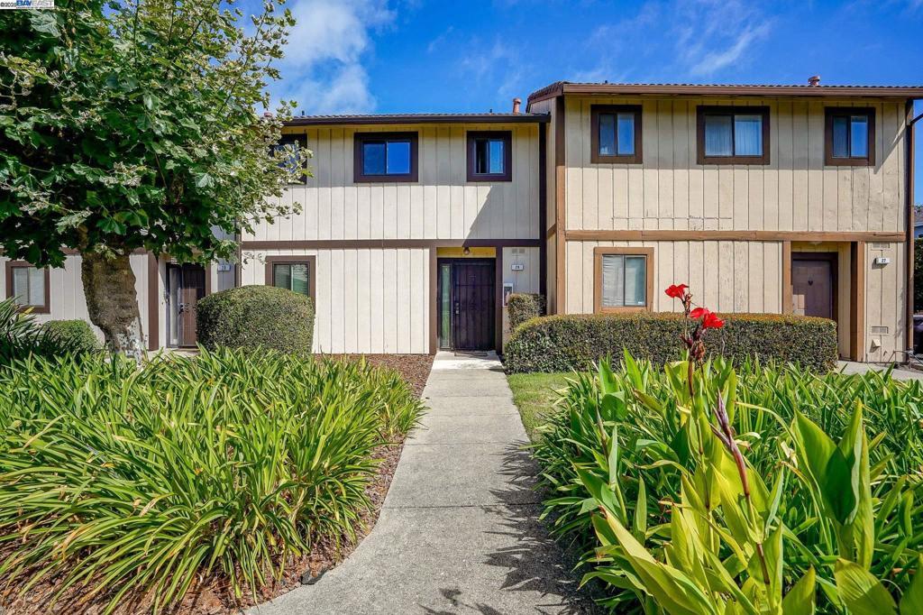 Photo of Listing #41111556